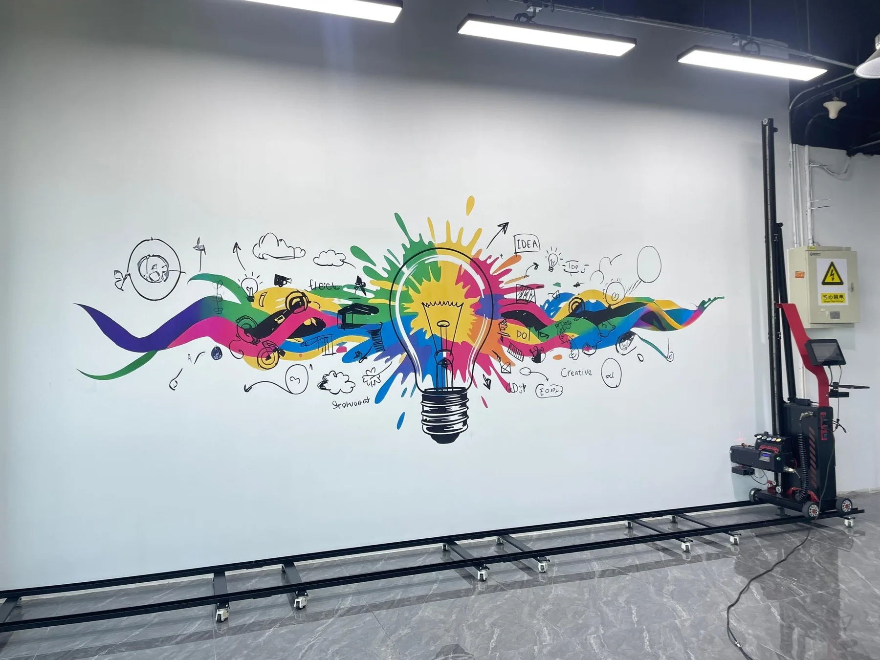 Direkte UV-print på vegg med ProArt Wall Design sin veggprinter.